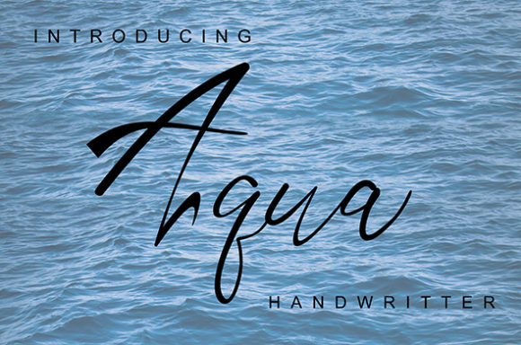 Aqua: The Script Font That Stops Social Scrolls